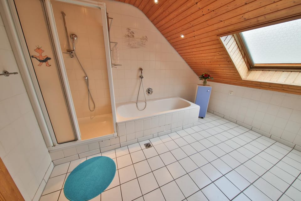 Shower, Bathroom, Bath
