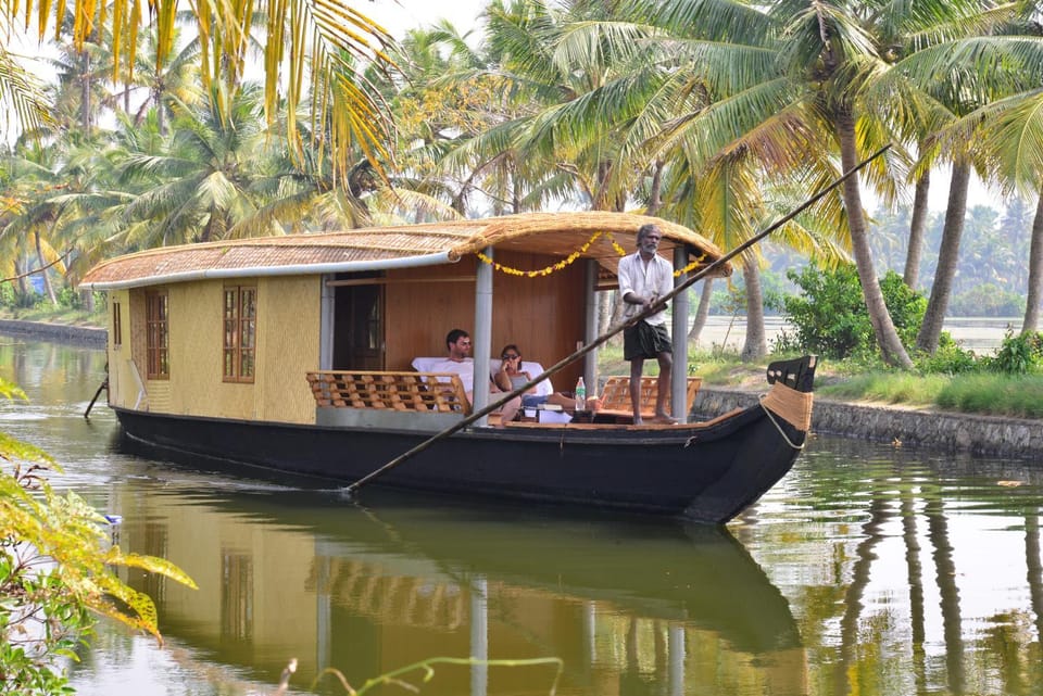 Activities, On site, Guests, Entertainment