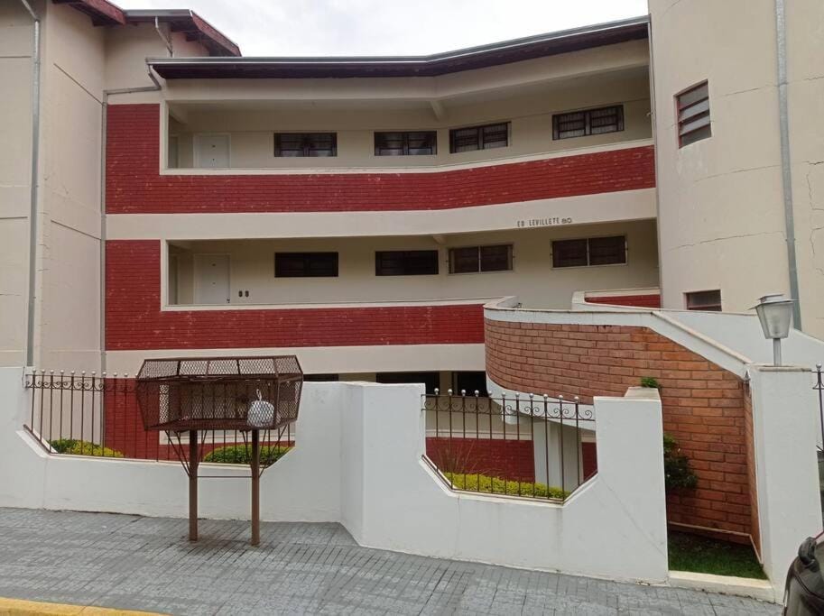 Venha curtir as férias em Águas de Lindóia Apartment in Águas de Lindóia