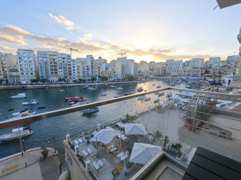 Balcony/Terrace, Sea view, Sunset