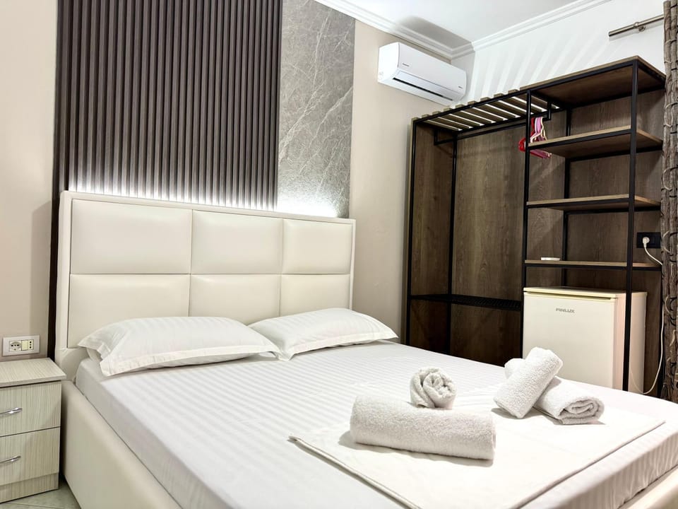 Flower Garden Villa Apartment in Ksamil