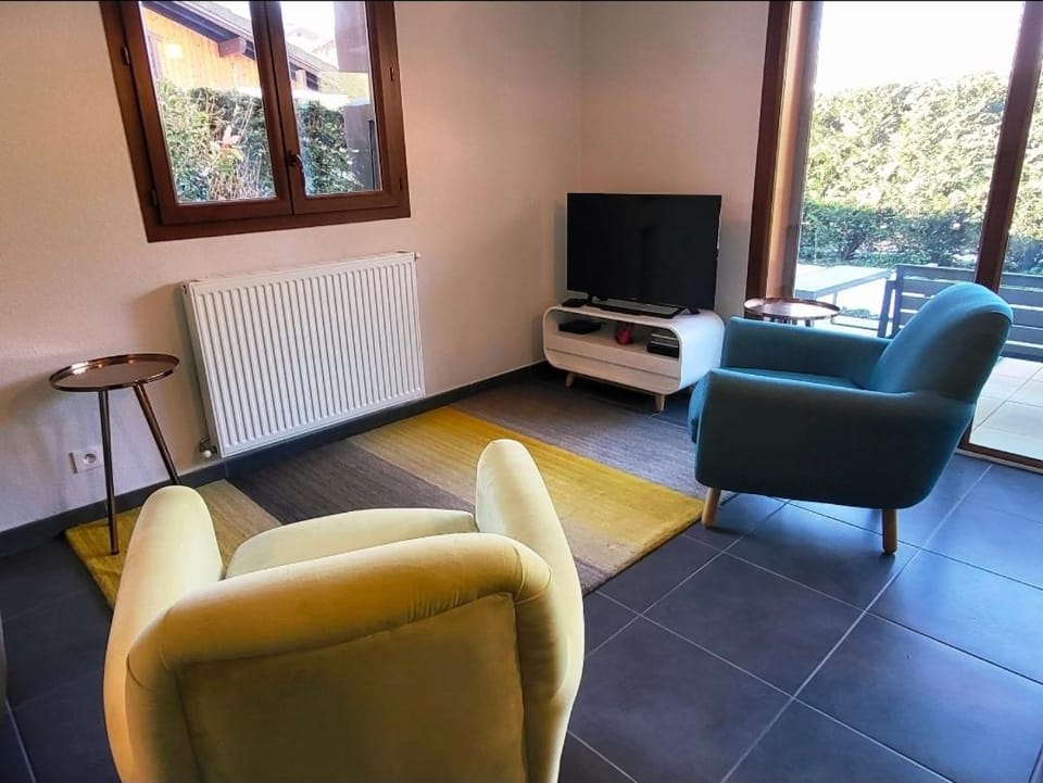 Zorta - Ground floor apartment with private garden Apartment in Samoëns