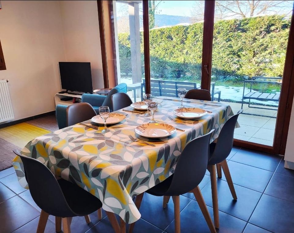 Zorta - Ground floor apartment with private garden Apartment in Samoëns