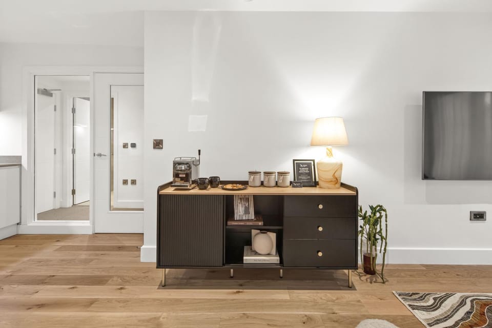 Coffee/tea facilities, Kitchen or kitchenette