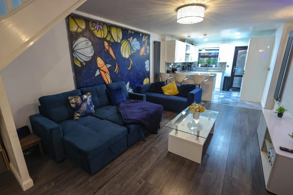 TV and multimedia, Living room, Seating area