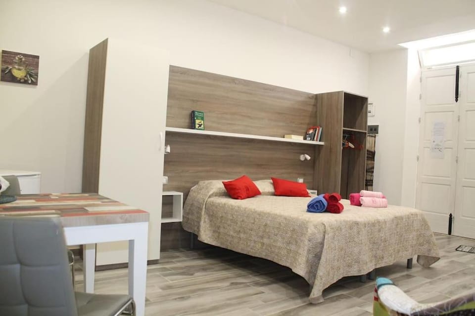 Carla Home - few steps to Ortigia Apartment in Syracuse