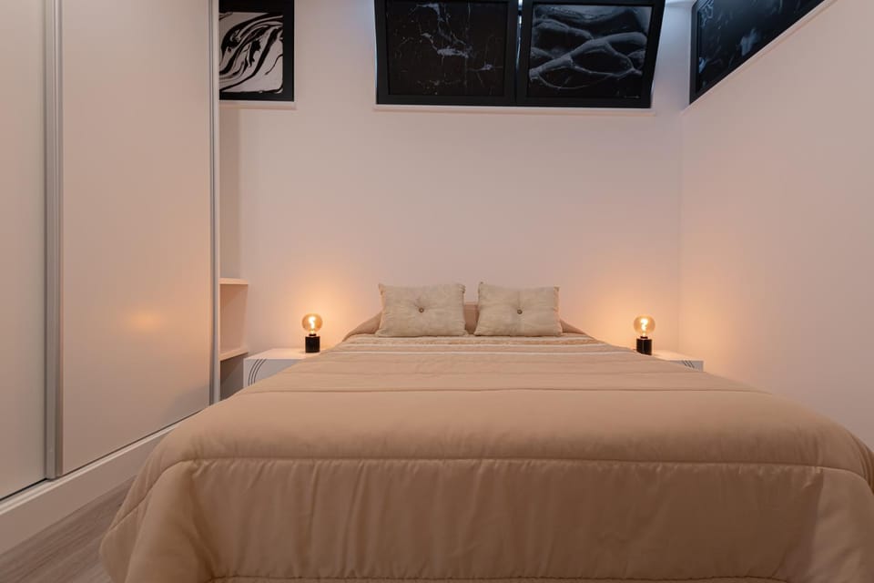 VIP Baía Beach C Apartment in Madeira District