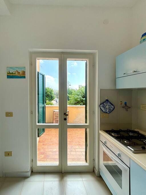 Kitchen or kitchenette, stove