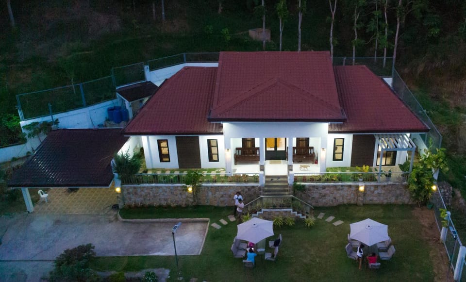 Property building, Garden, Garden view