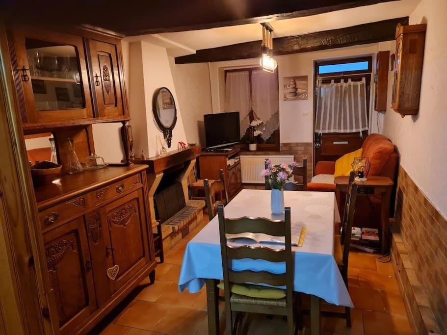La Petite Maison Pa'Meuse House in Grand Est