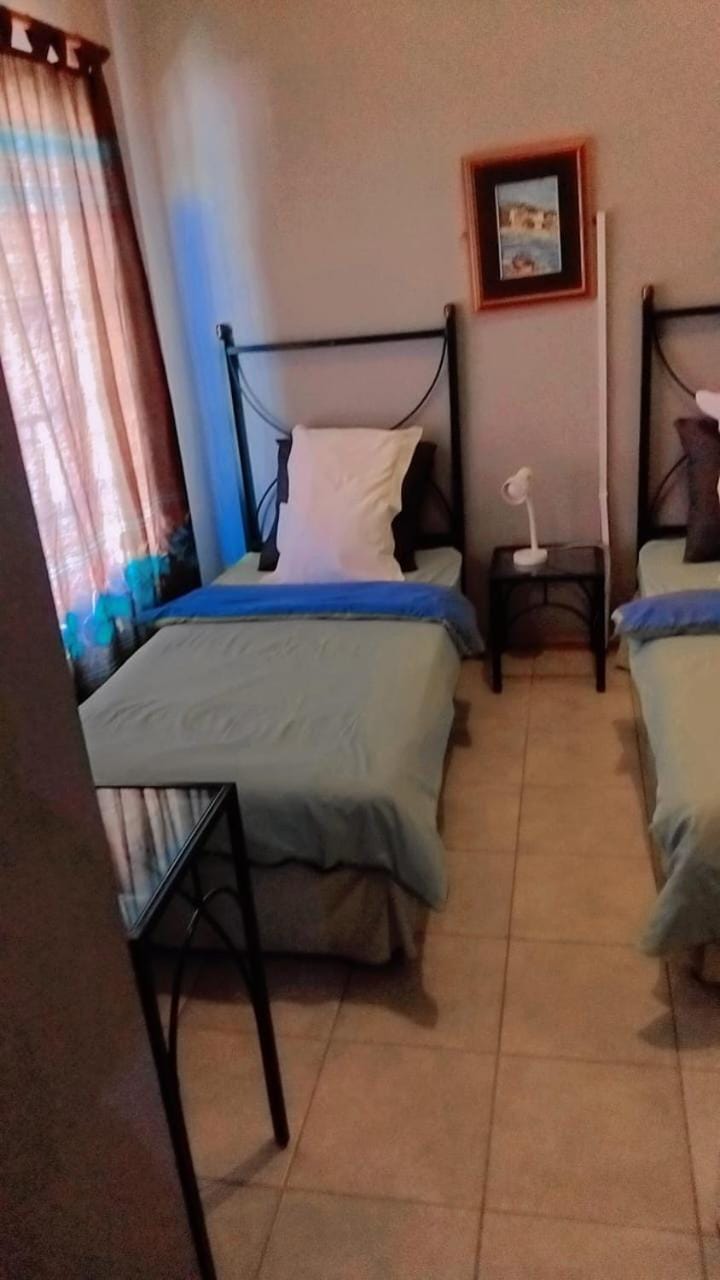 27 Pendleberry Grove, Chris Hani Drive, Bela-Bela Apartment in North West, South Africa
