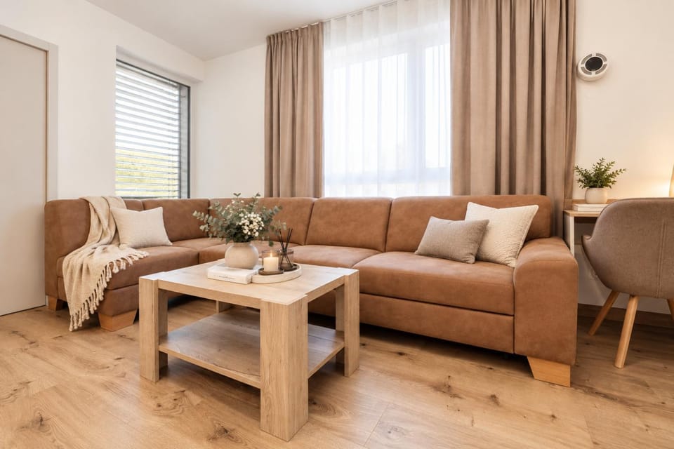 ALURE RESIDENCES 9 & 24h self check-in, private parking in front of the apartment building included, new building, terrace, the apartment building has its own park with a lake and outdoor fitness, children's playground, CITY CENTER Apartment in Slovakia