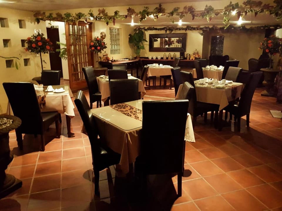 Kimberley Manor Guesthouse Bed and Breakfast in South Africa