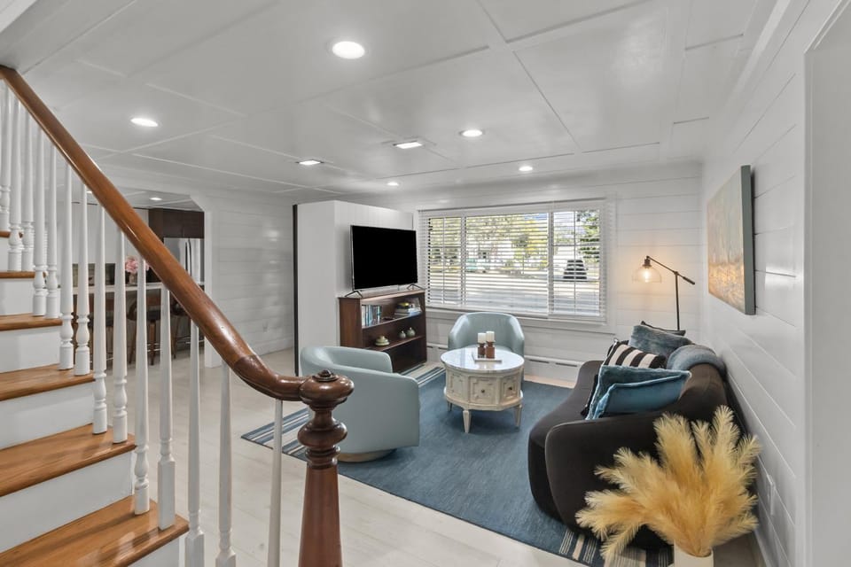 7-Guest American House Dwtn WB Steps to Beach Vacation rental in Williams Bay