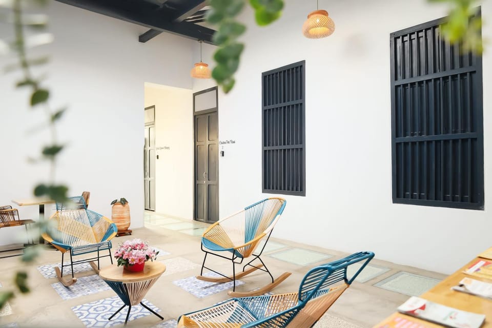Seating area