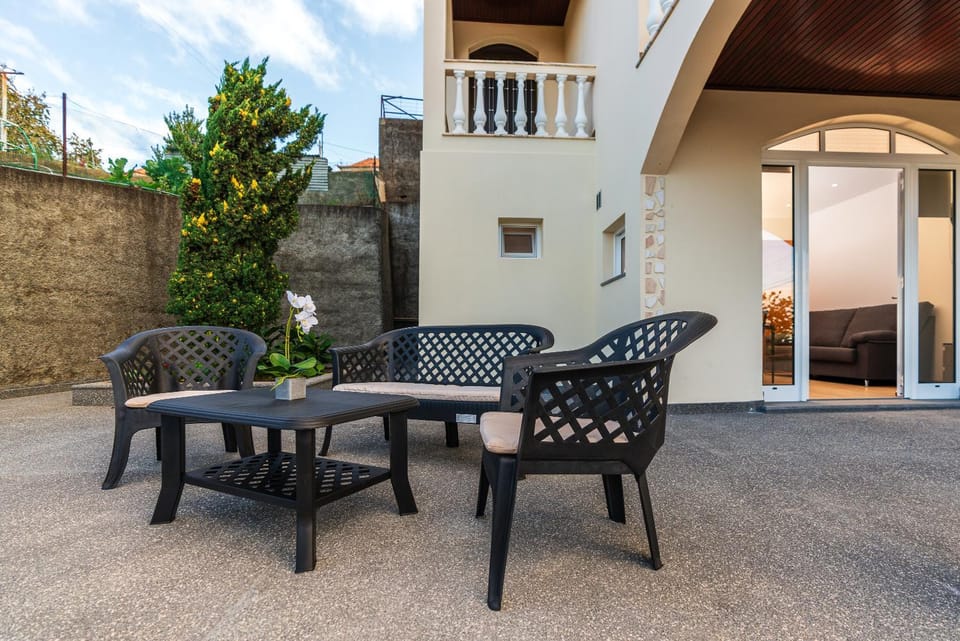 Balcony/Terrace, Seating area