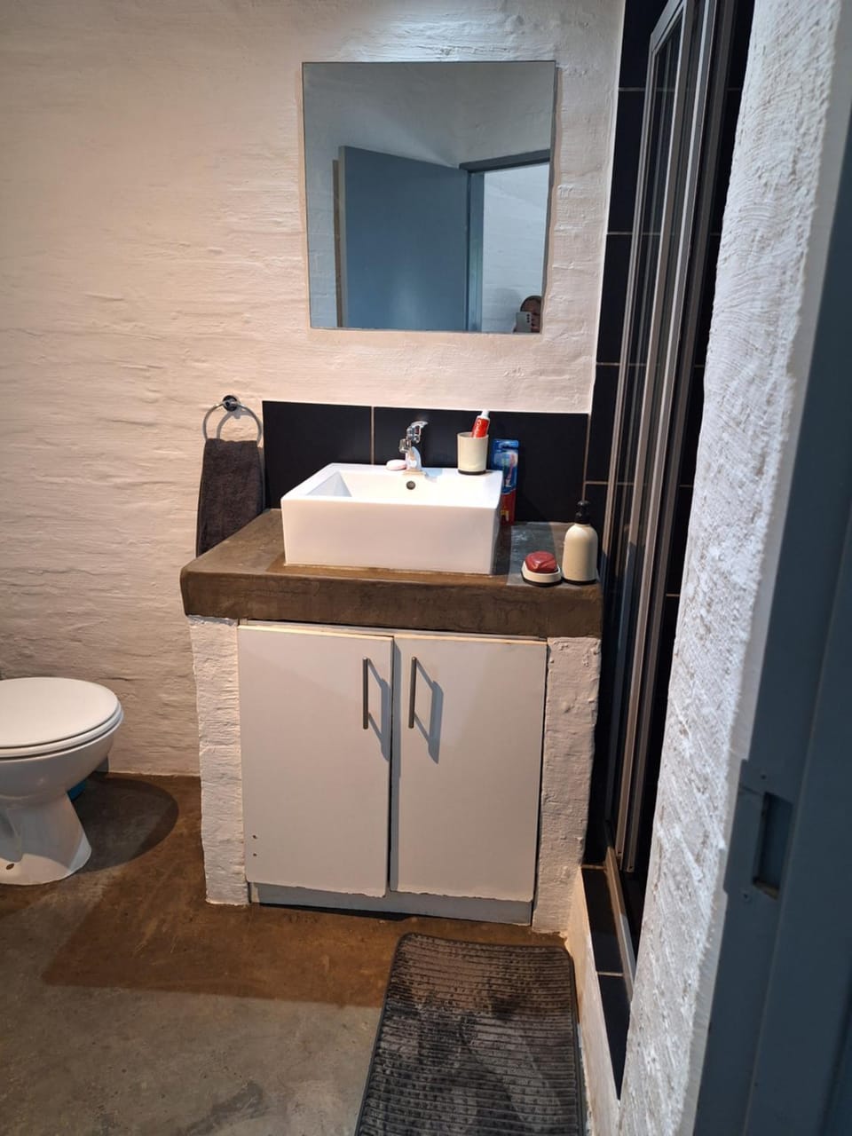 Unique and Modern Maboneng Apartment in Johannesburg