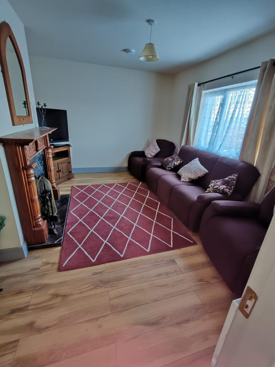 TV and multimedia, Living room, Seating area