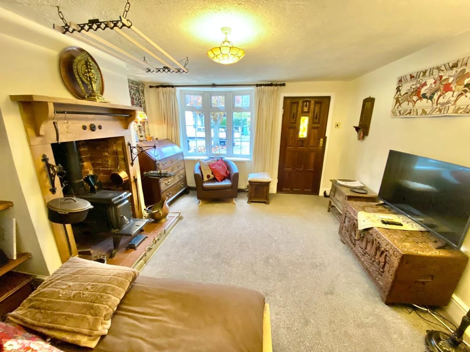 Bumblebee Cottage Apartment in Solihull