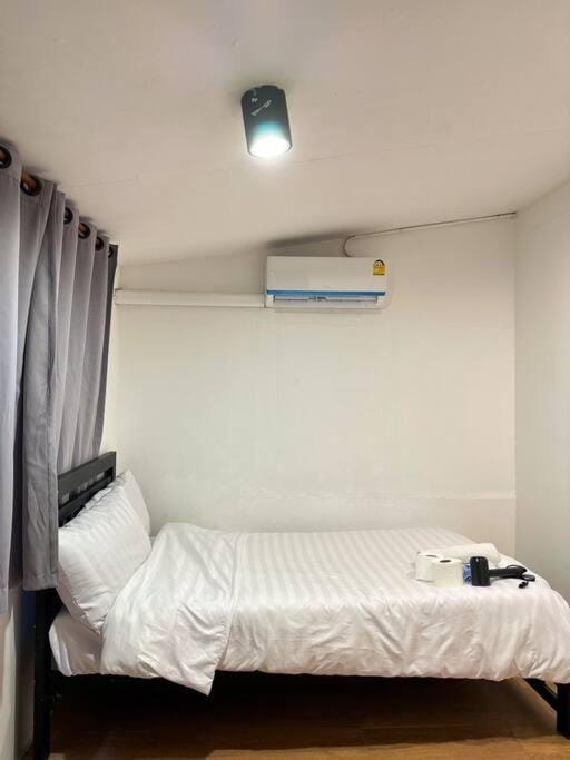 Chubbi 5 Room10 Apartment in Bangkok