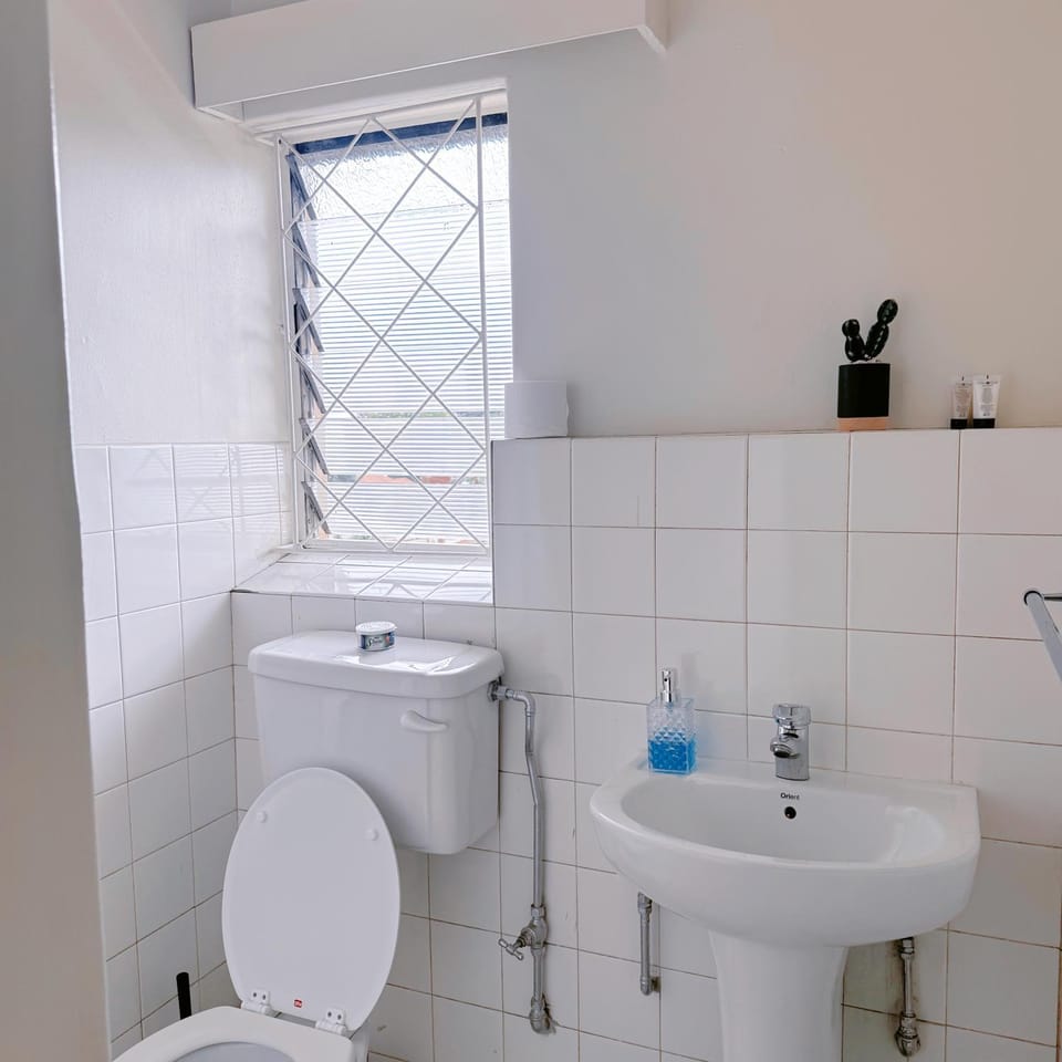 Stylish Studio Apartment in the Avenues Apartment in Harare