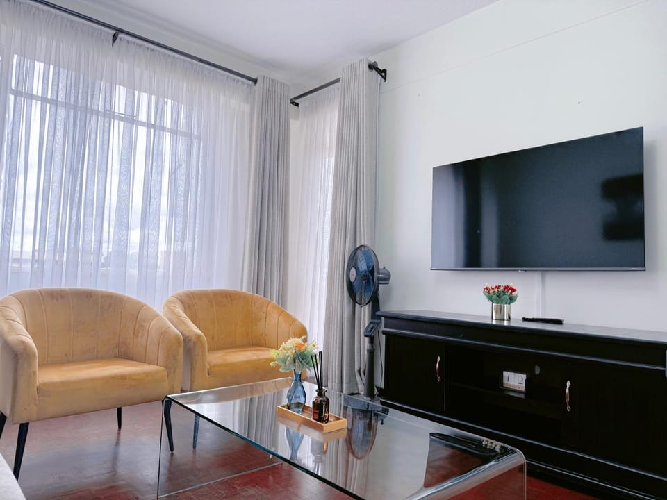 Stylish Studio Apartment in the Avenues Apartment in Harare