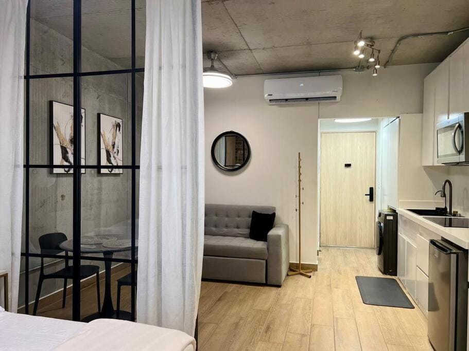 Loft en el Centro de Monterrey, Hermosas Vistas, Macroplaza Apartment in Monterrey