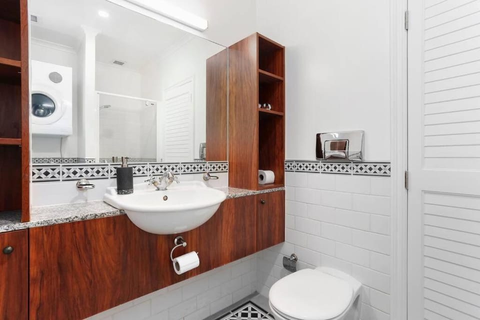 Boujee on a Budget Princes Wharf Auckland CBD Apartment in Auckland