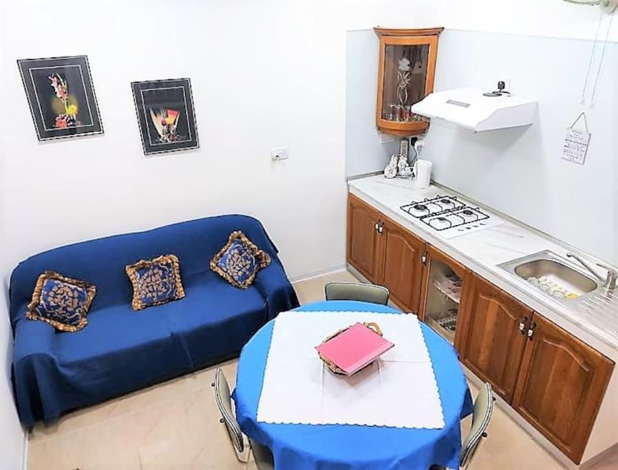 Tranquil Three Cities Stay Apartment in Malta