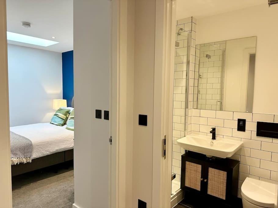 Stunning City Centre Duplex with Free Parking Apartment in Manchester
