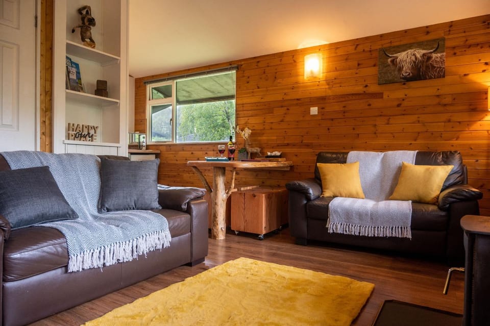 Communal lounge/ TV room, Living room