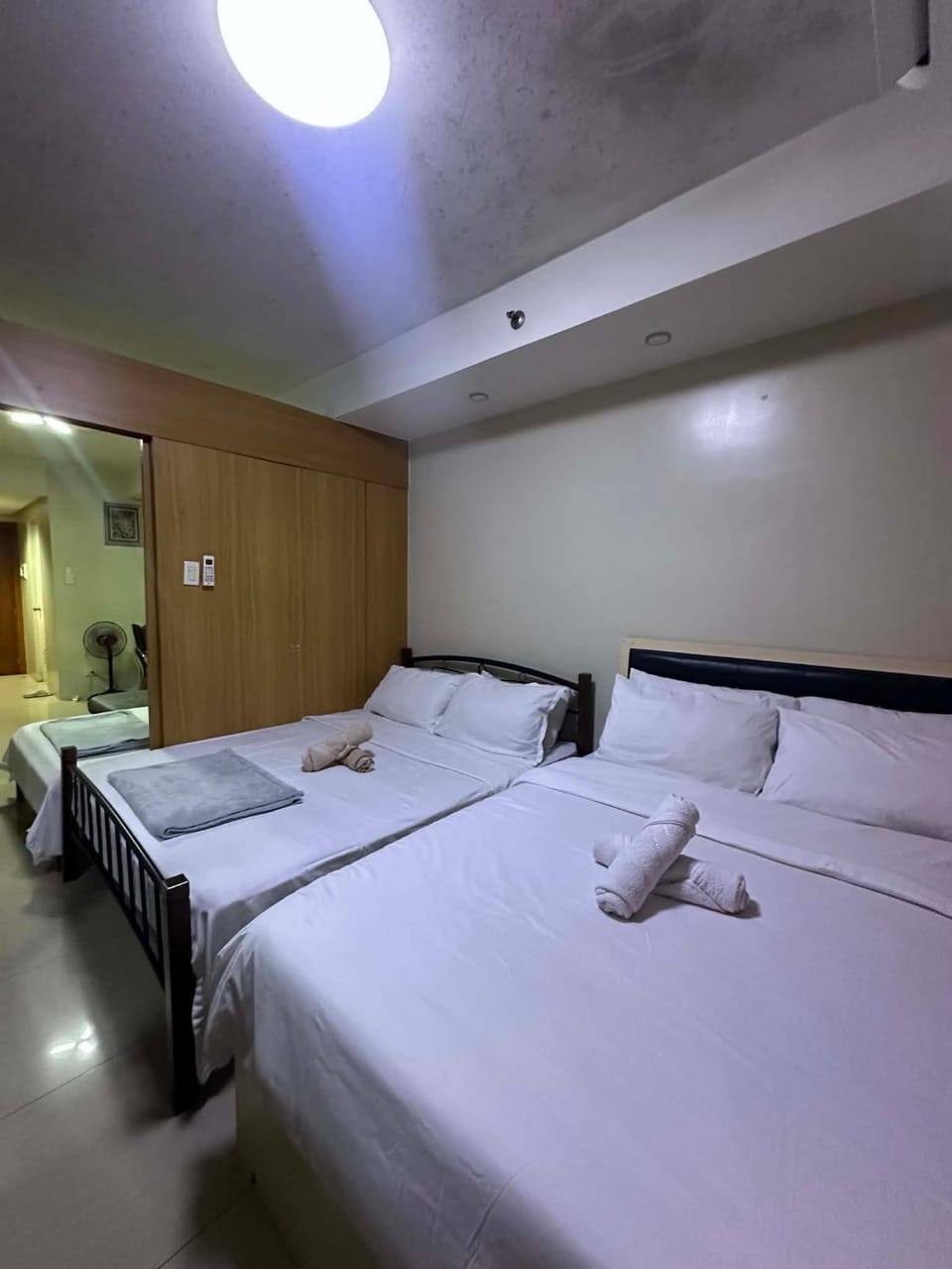 Sonia cozy staycation shell residences Moa view Apartment hotel in Pasay