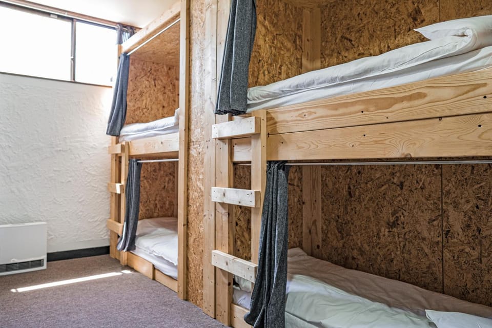bunk bed