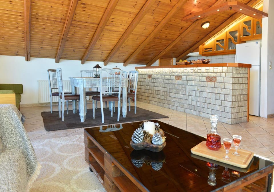 Gianna's Guest House Apartment in Peloponnese, Western Greece and the Ionian