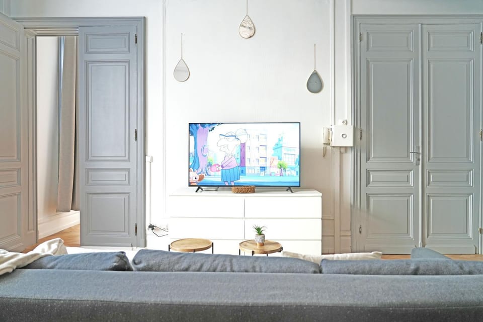 Communal lounge/ TV room, TV and multimedia