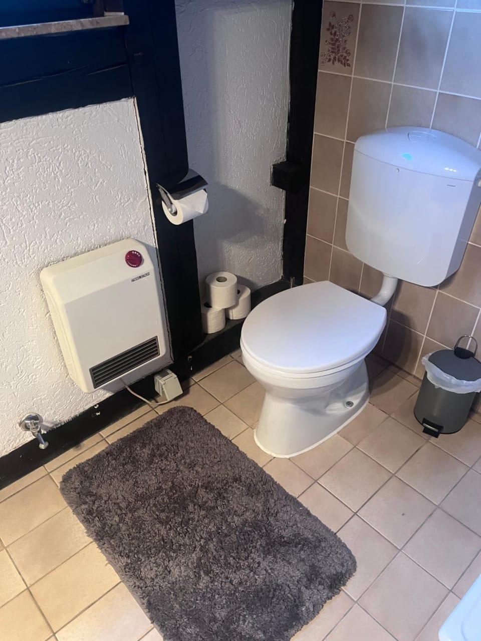 Franziska's Ferienwohnung - Die Unterkunft in ruhiger Lage direkt am Wald Apartment in Marburg