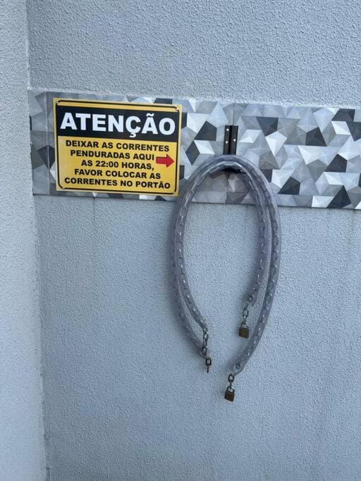 Casa em Condomínio com Piscina Individual e privativa House in Itanhaém