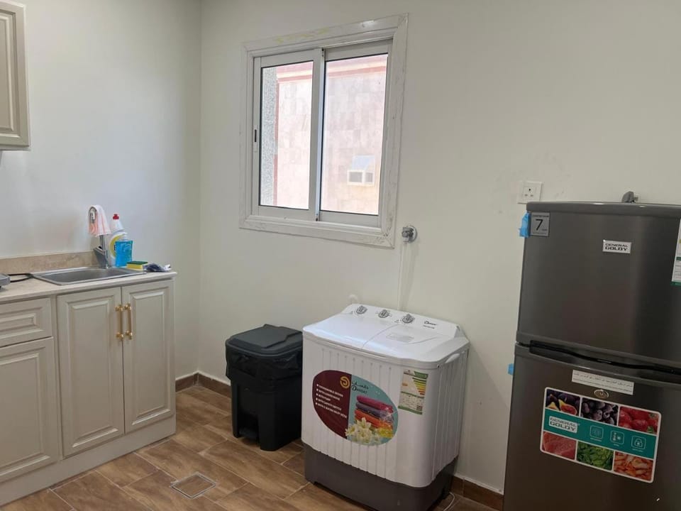درة العزيزية للشقق المخدومة Apartment hotel in Medina