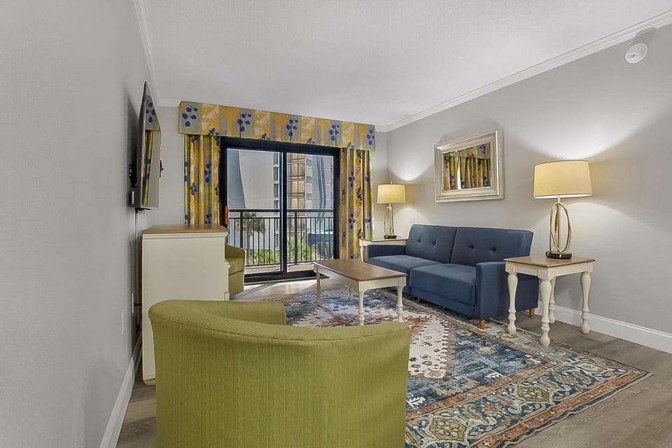 TV and multimedia, Balcony/Terrace, Living room, Seating area