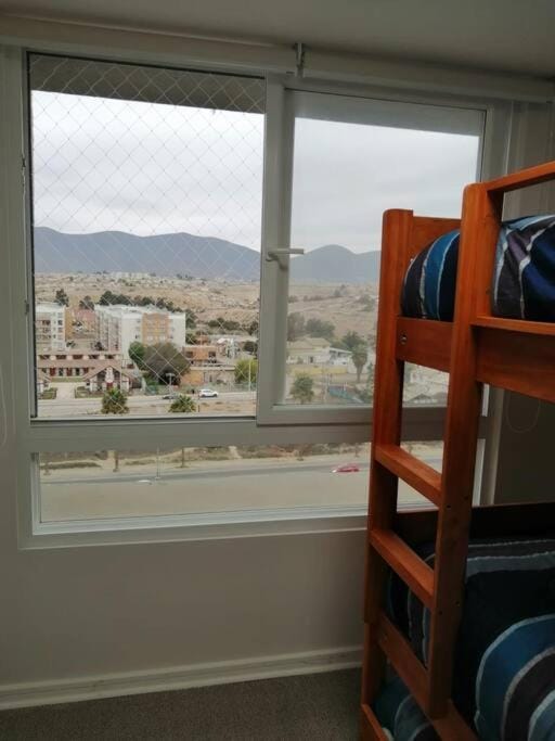 Bedroom, bunk bed