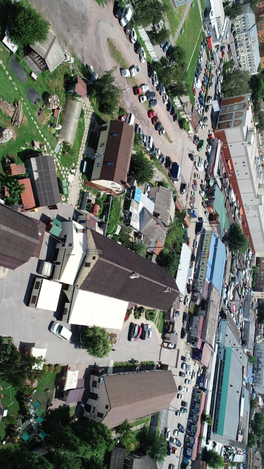 Neighbourhood, Bird's eye view, Billiard