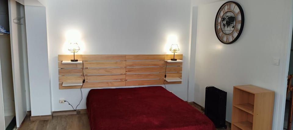Studio indépendant de plain pied agréé Chèques Vacances Apartment in Drancy