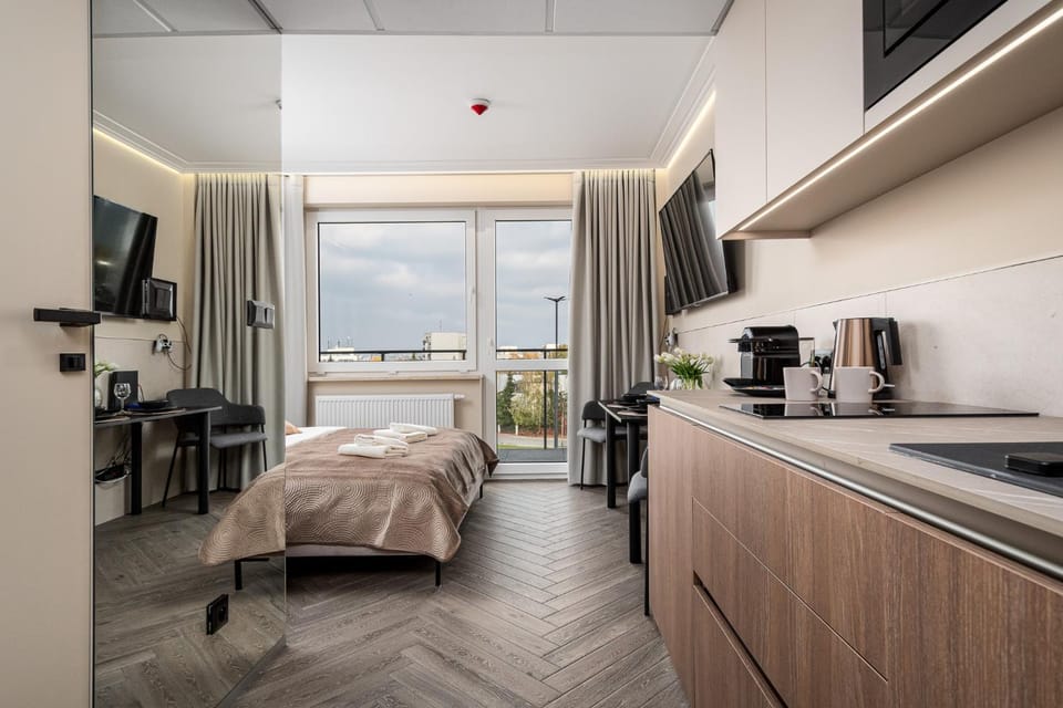 Coffee/tea facilities, Kitchen or kitchenette, oven