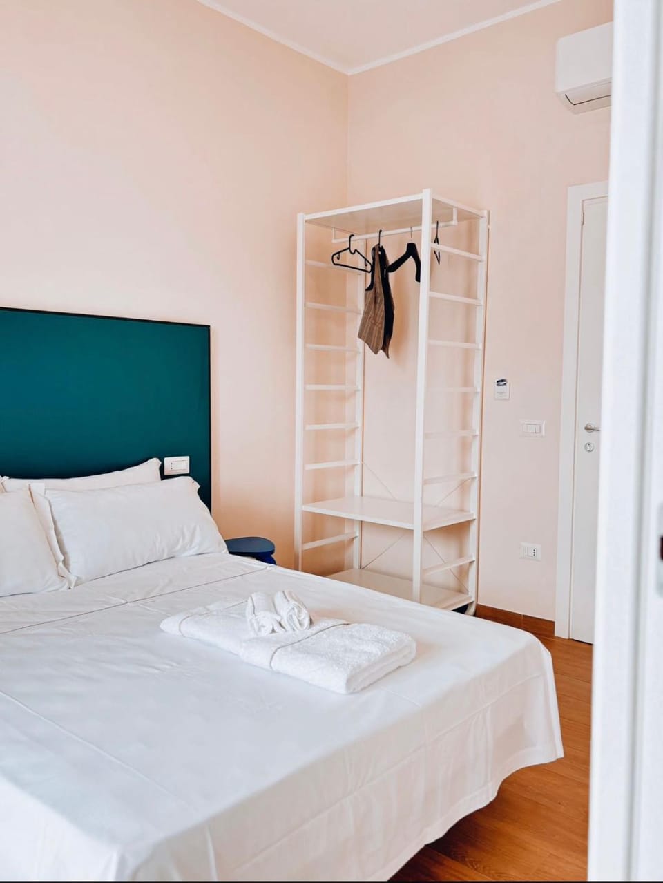Bed, Photo of the whole room, Bedroom, towels, wardrobe