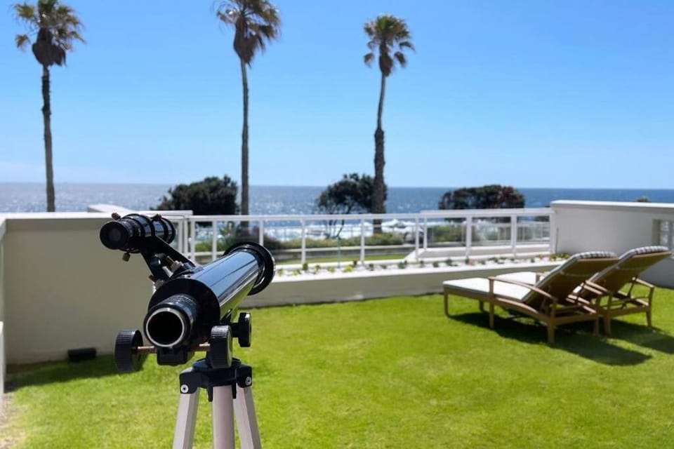 Luxurious Holiday Home I No Power Cuts Apartment in Sea Point