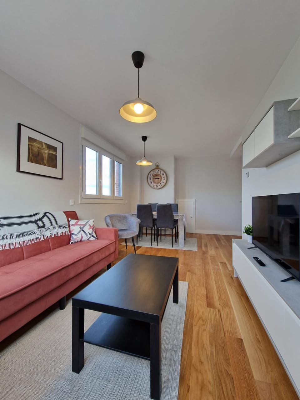 NUEVO DÚPLEX con TERRAZA cerca de PLAYA y METRO con PARKING PRIVADO Apartment in Sopelana