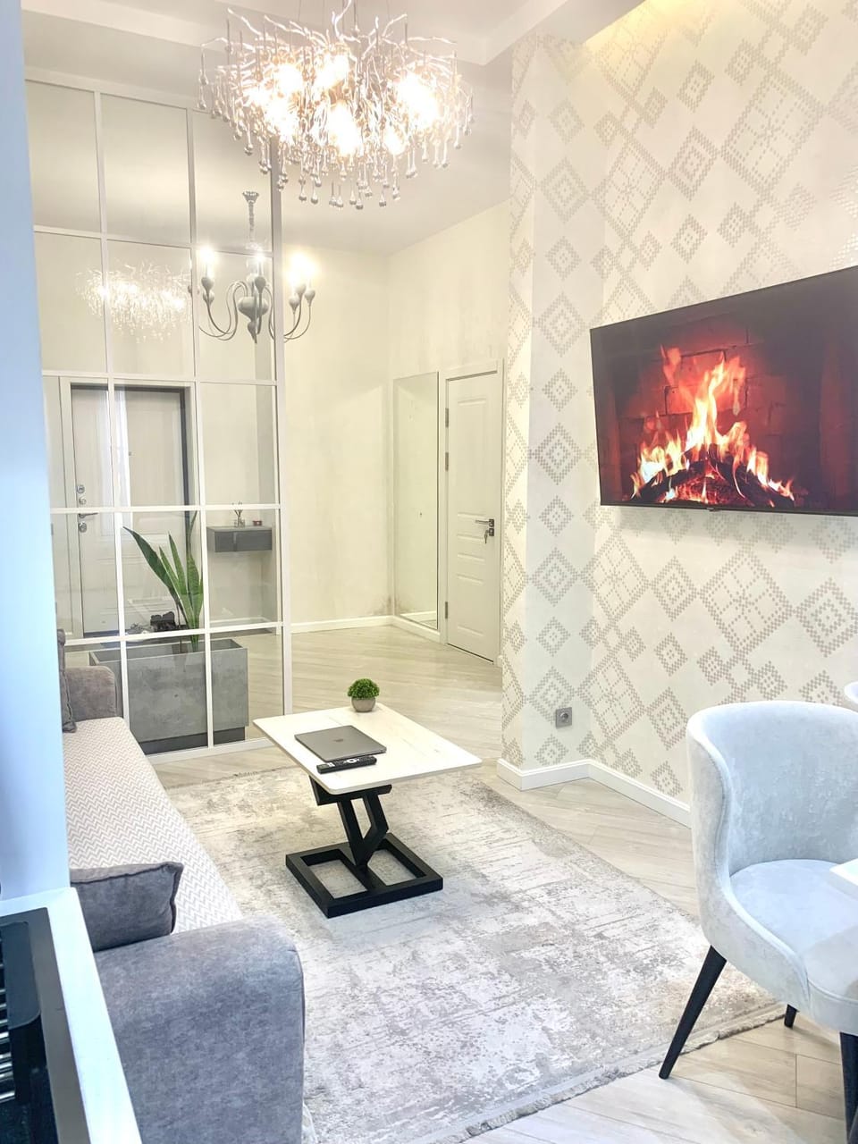 TV and multimedia, Living room, Seating area