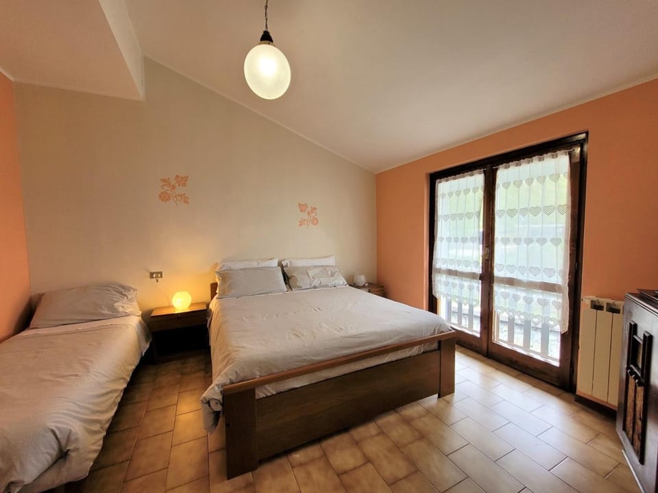 Relax and Nature Mountain Lake Iseo Hospitality Apartment in Province of Brescia