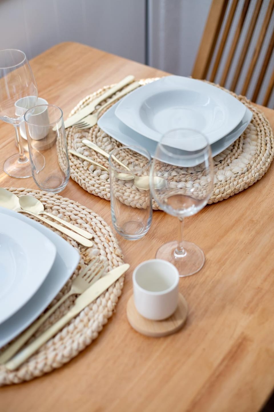 Food and drinks, Dining area, Food