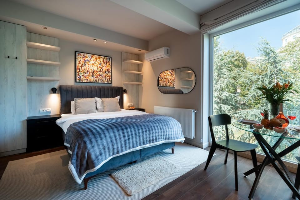 Ultra Central Apartments - Unirii & Old Town Apartment in Bucharest